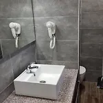 бутикови студиа брита