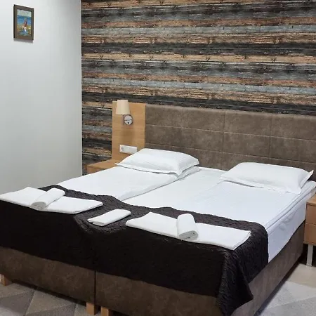 бутикови студиа брита Appartement