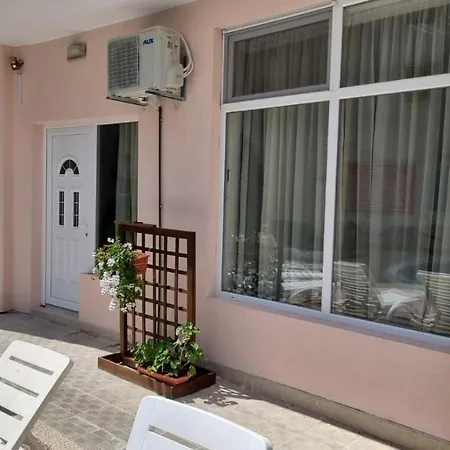 бутикови студиа брита Kranevo