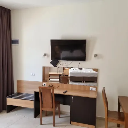 Apartment бутикови студиа брита *