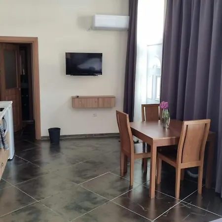 бутикови студиа брита * Kranevo