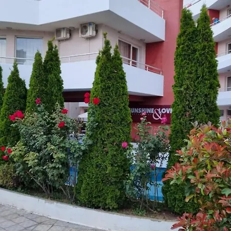 Apartment бутикови студиа брита