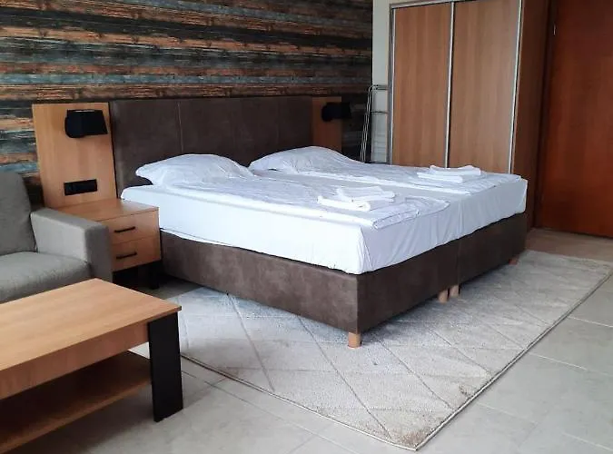 Appartamento бутикови студиа брита