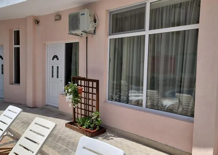 бутикови студиа брита Kranevo