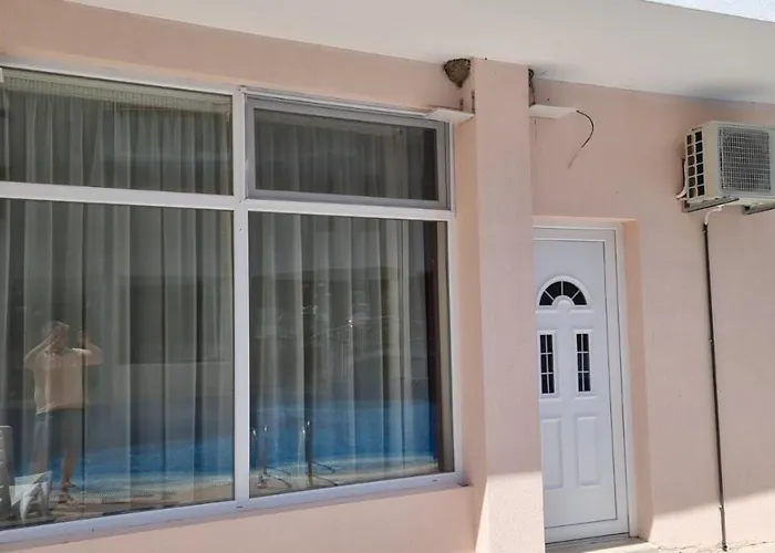 бутикови студиа брита Kranevo