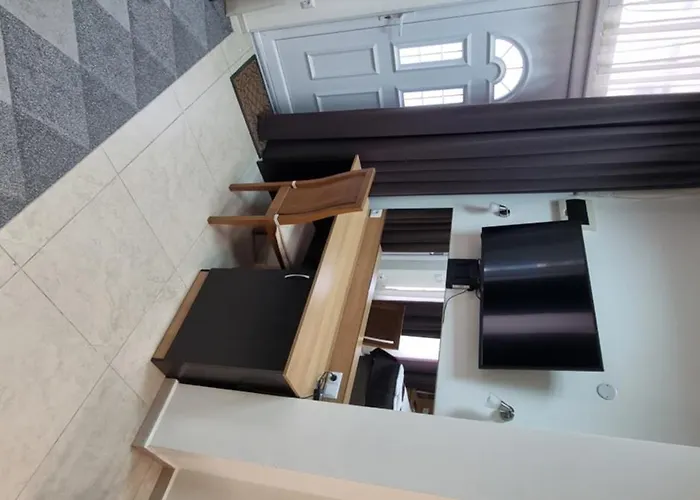 бутикови студиа брита